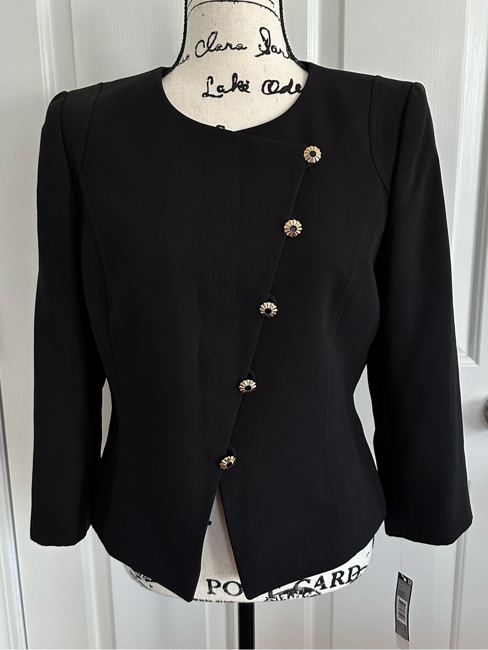 Tahari Black Suit Jacket Blazer Womens Gold Buttons Size 6P NWT Polka Dot Lining